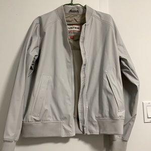 Beautiful rain jacket Hunters